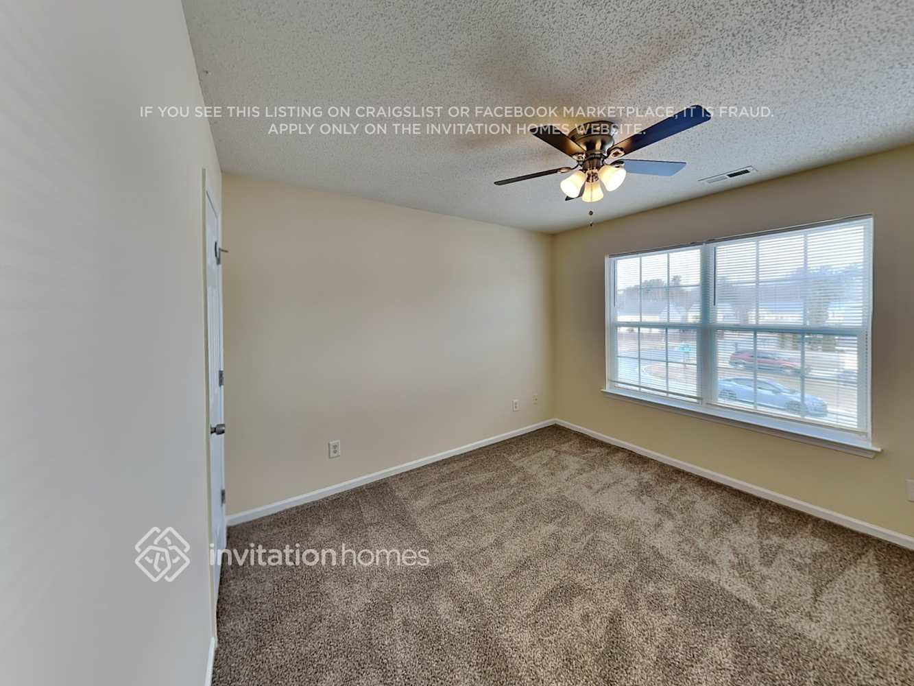 Building Photo - 1718 Mission Oaks St