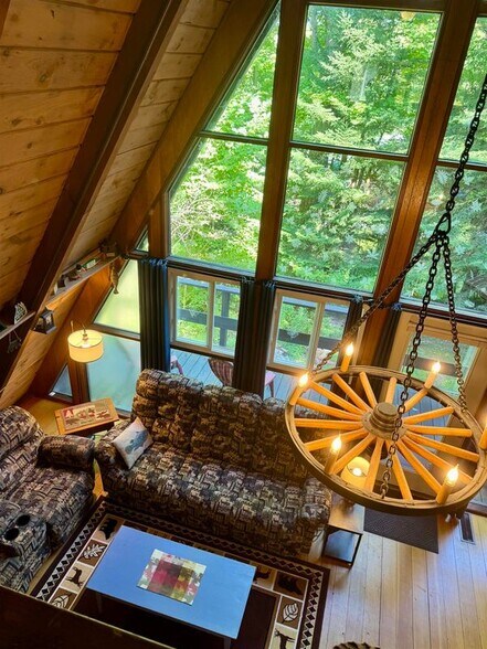 Building Photo - 41 Millers