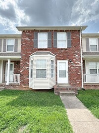 Building Photo - 205 Tree Line Dr