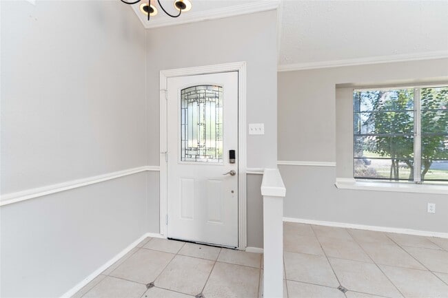 Building Photo - 703 Brookford Dr