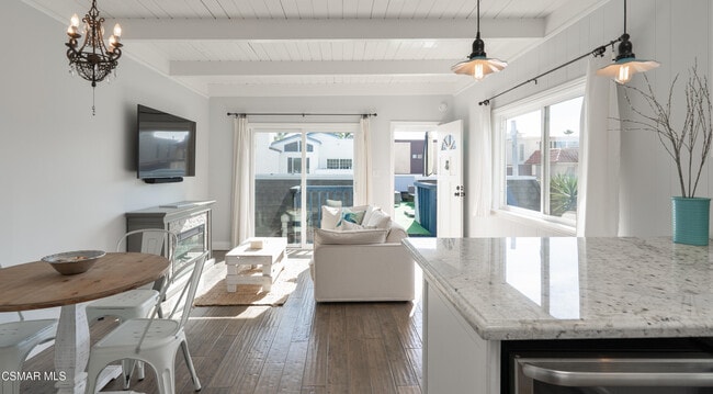 Building Photo - 5510 Driftwood St