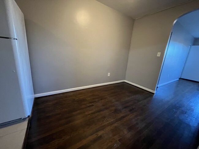 Dining area - 1247 Meigs Pl NE