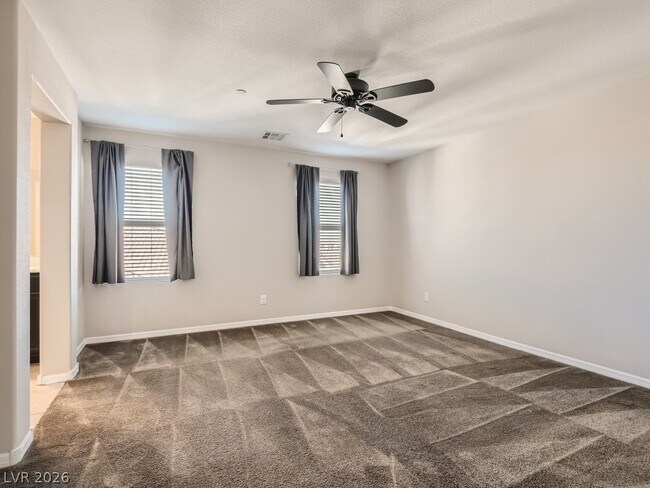 Building Photo - 1525 Spiced Wine Ave