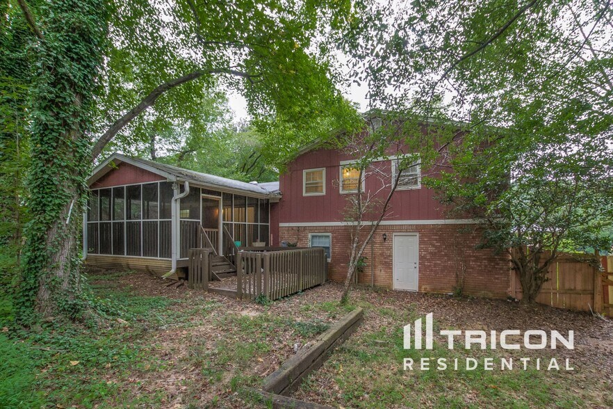 Building Photo - 761 San Miguel Dr