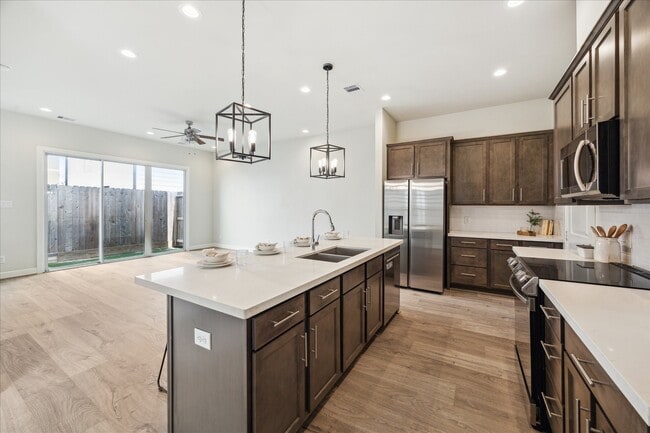 Building Photo - 8534 Adell Rose Ln