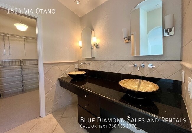 Building Photo - 1524 Via Otano