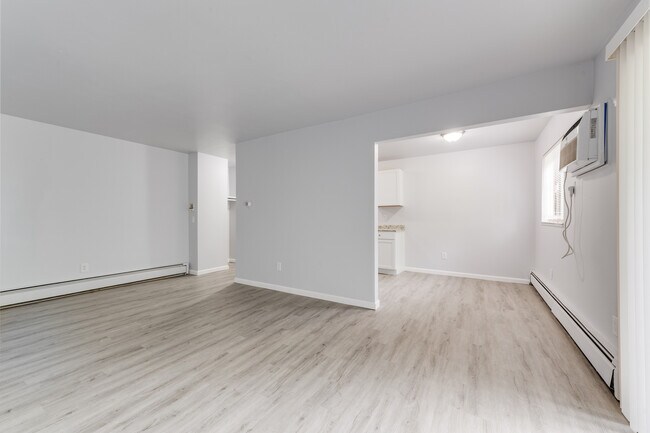 Living Room - Fred & Louisa Flatz