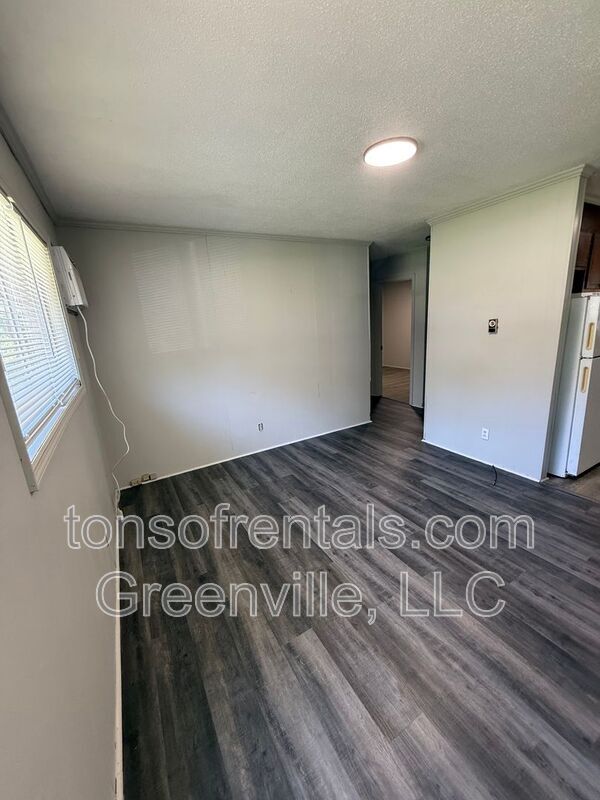 Building Photo - 133 Pleasant Dr