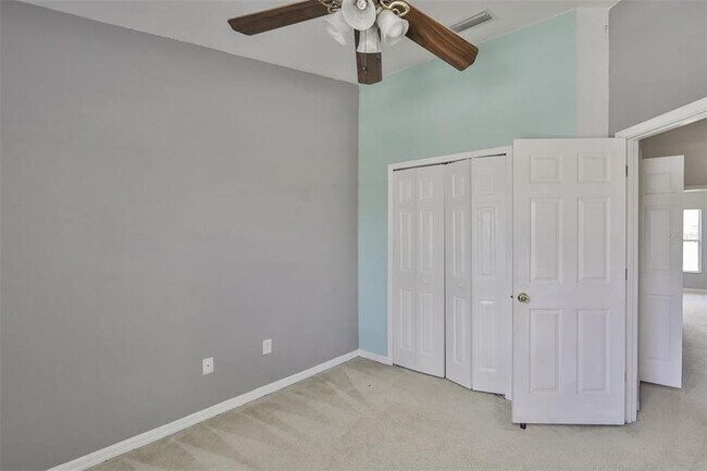 Building Photo - 9815 Carlsdale Dr