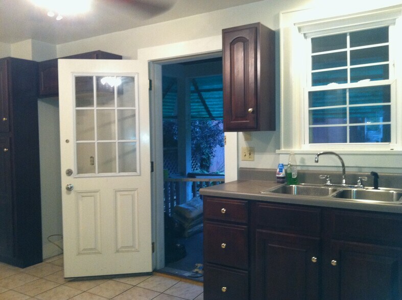 back entry door towards back yard - 802 Gaskill Ave