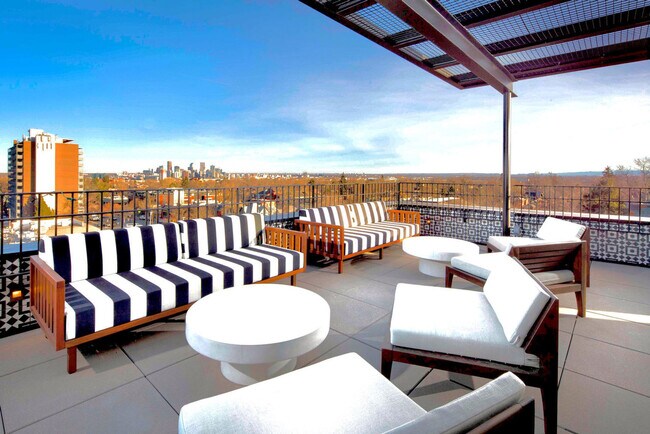 Building Photo - 3251 Lowell Blvd