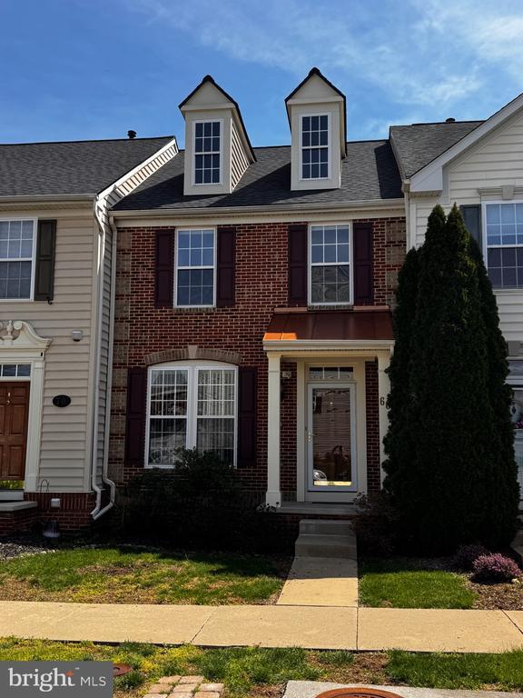 Building Photo - 66 Payne St