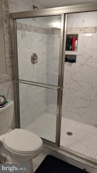 Building Photo - 407 Deerpath Ave SW