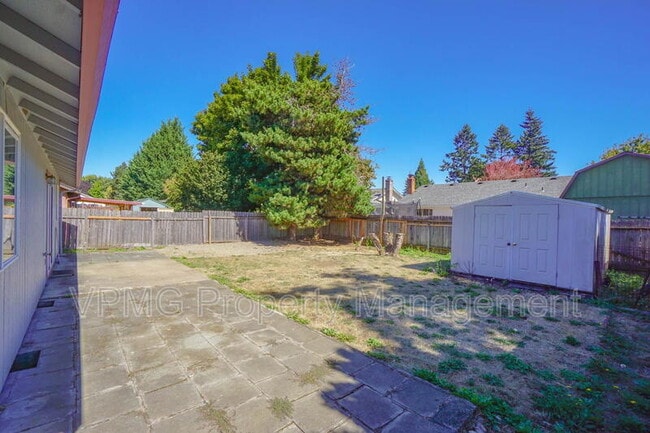 Building Photo - 3107 NE 148th Ave