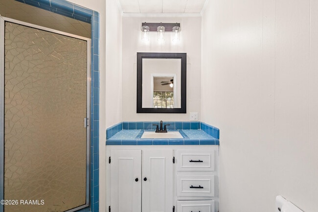 Building Photo - 240 N College Rd