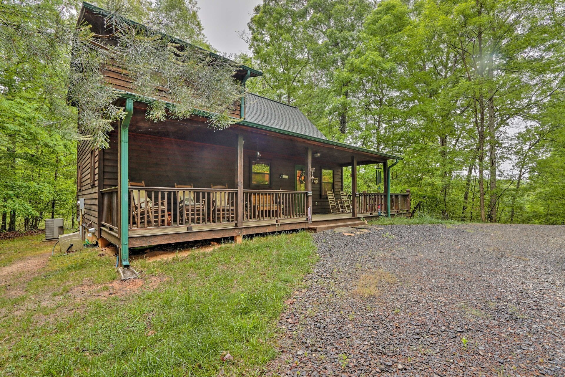 Building Photo - 100 Carvers View Trl