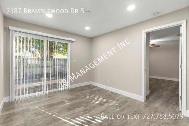 Building Photo - 2187 Bramblewood Dr S
