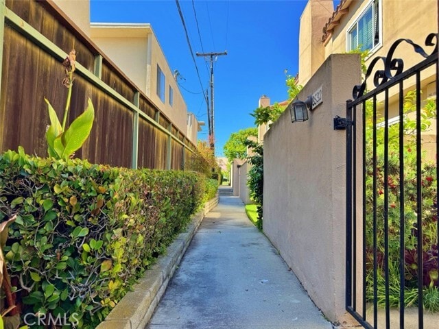 Building Photo - 3534 Del Amo Blvd