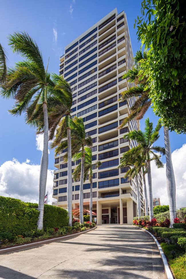 Building Photo - Regency at Kahala - Partially Furnished - 1 bedroom, 1 bathroom, 1 parking stall