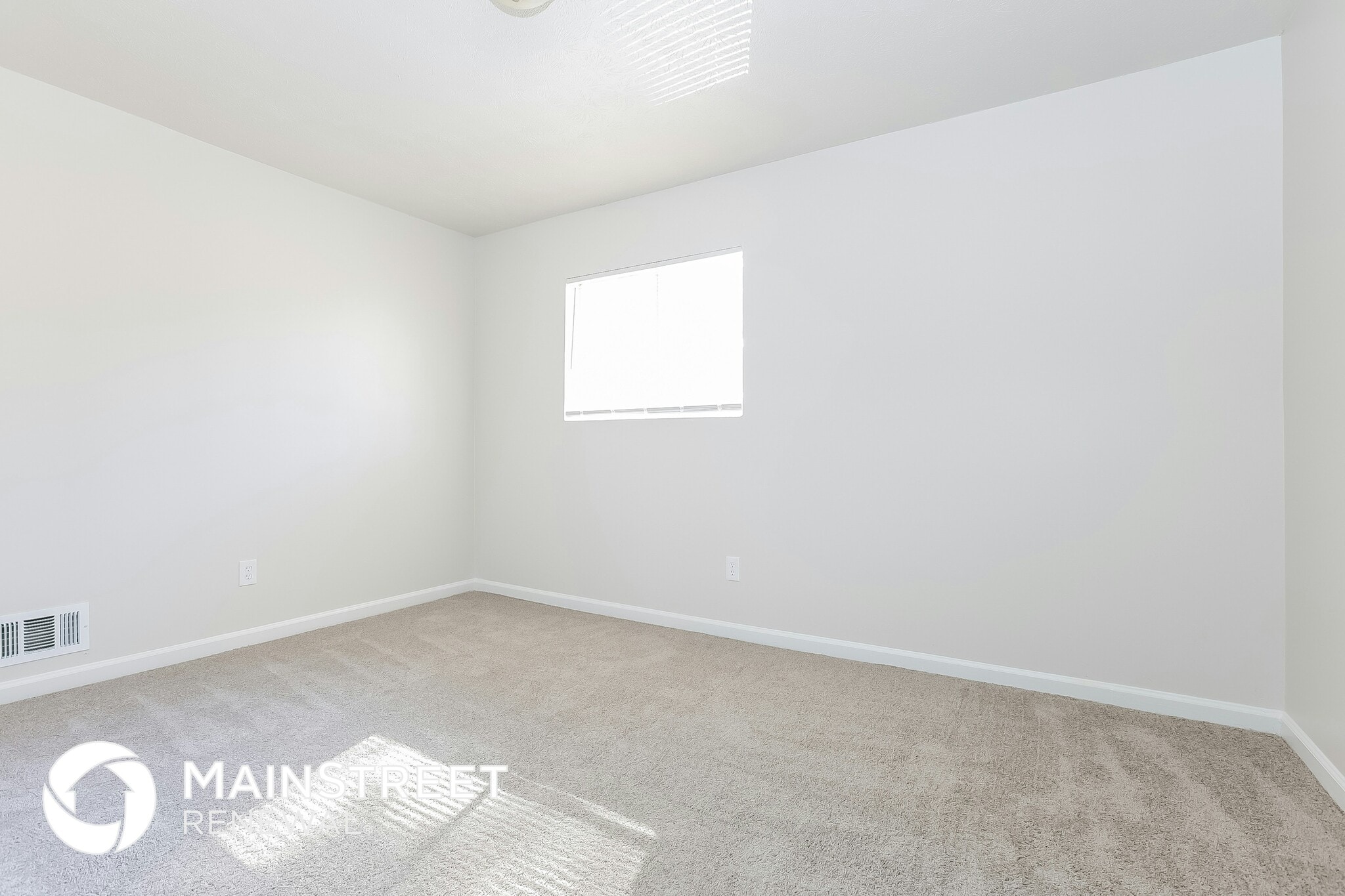 Building Photo - 7000 Merrywood Dr