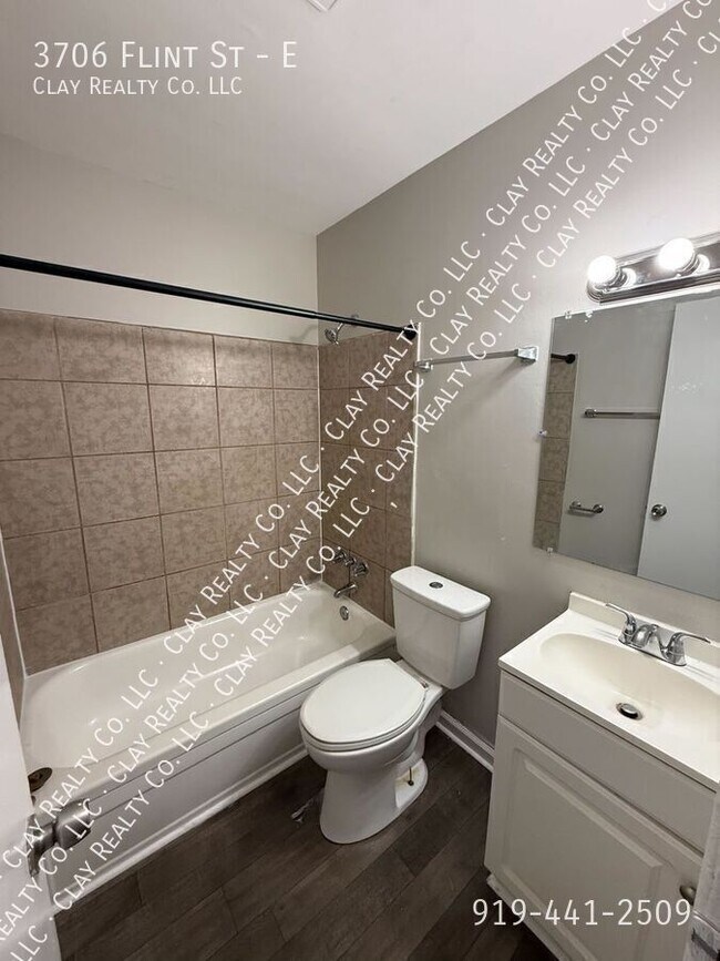 Building Photo - 3706 Flint St