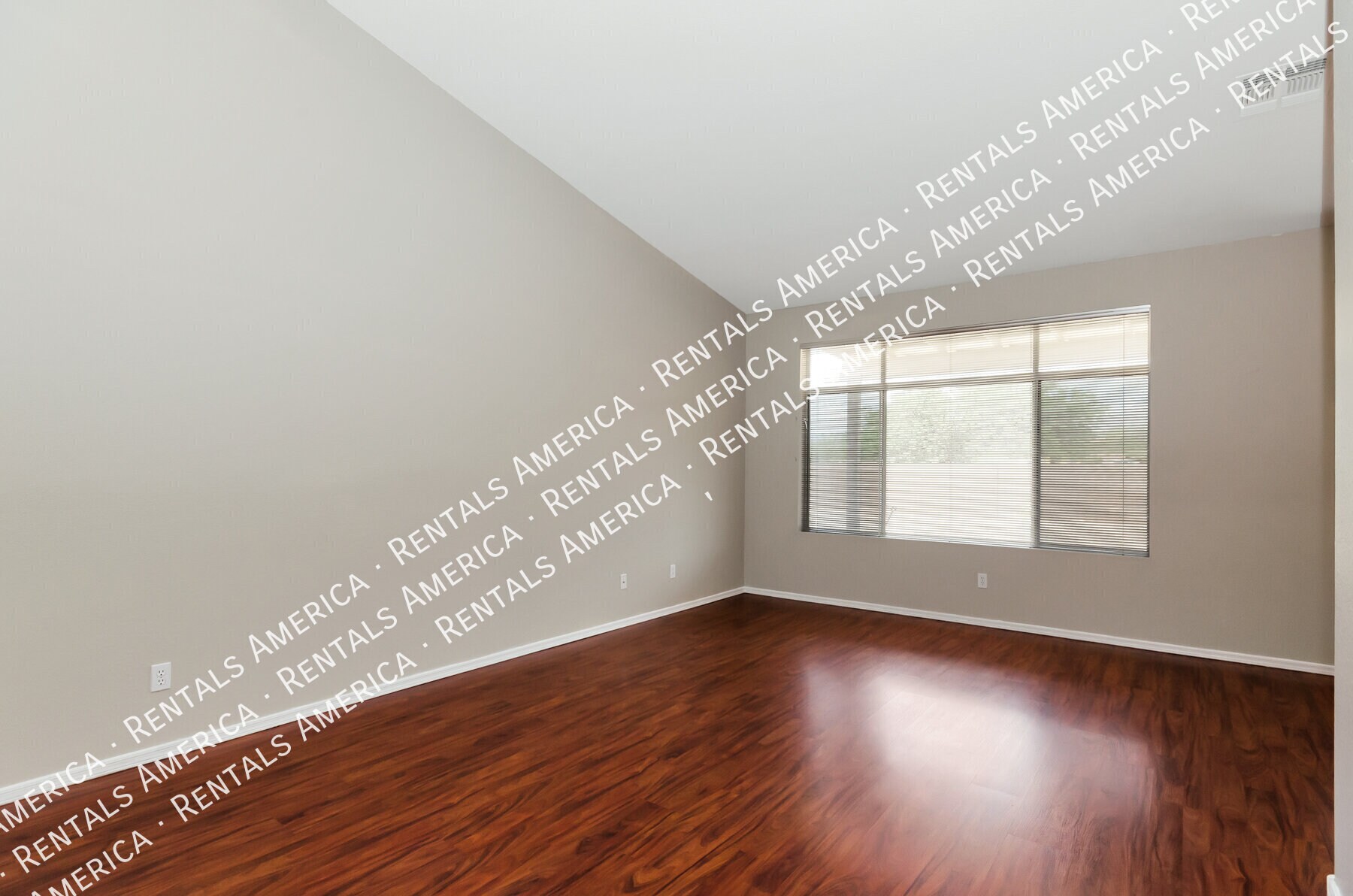 Building Photo - 9971 E Paseo San Bernardo