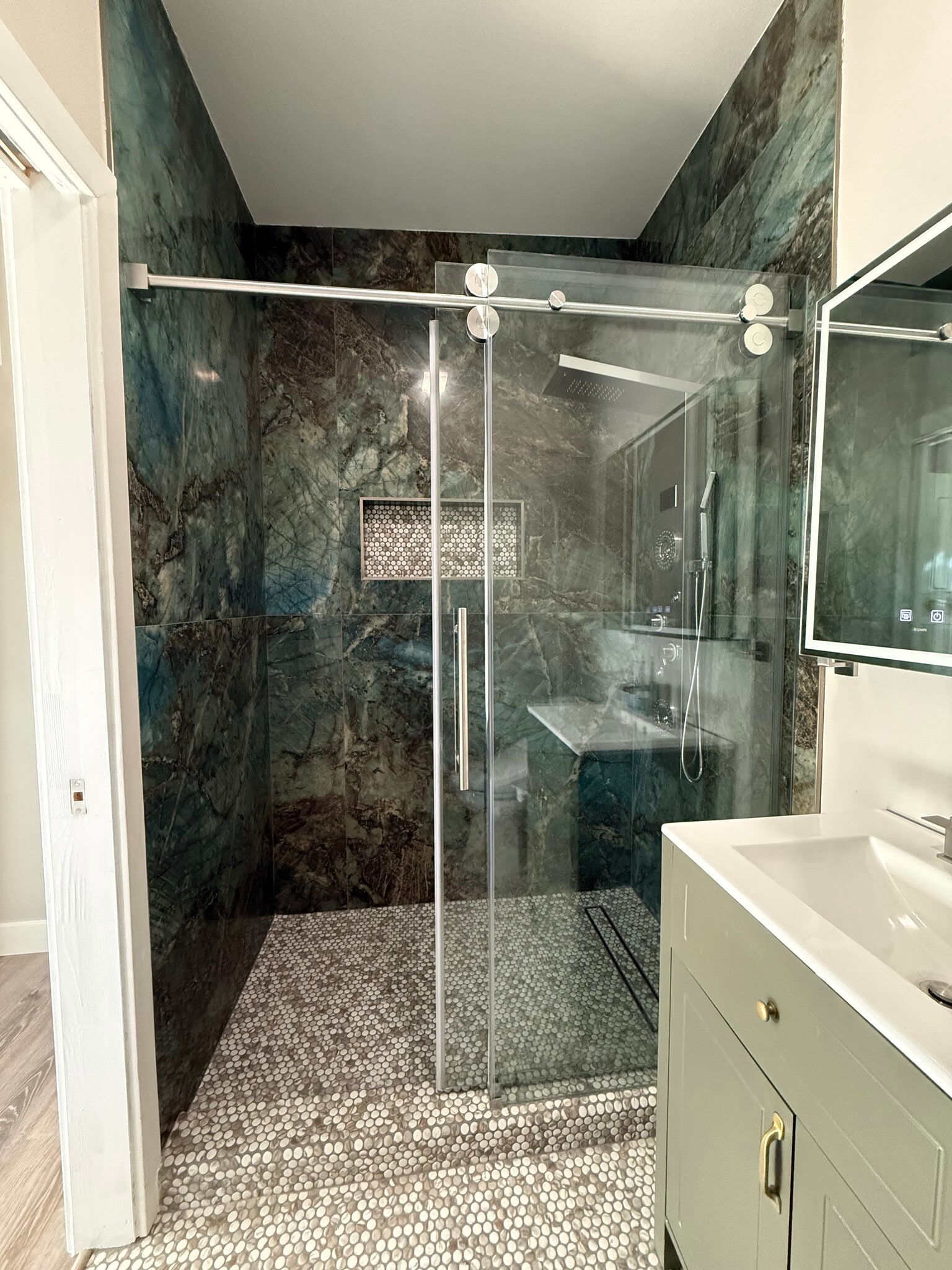 Building Photo - 6682 Maury Dr