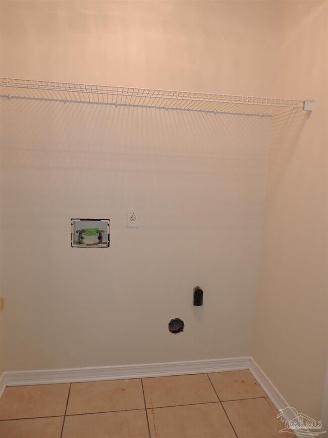 Building Photo - 2513 Gulf Breeze Ave