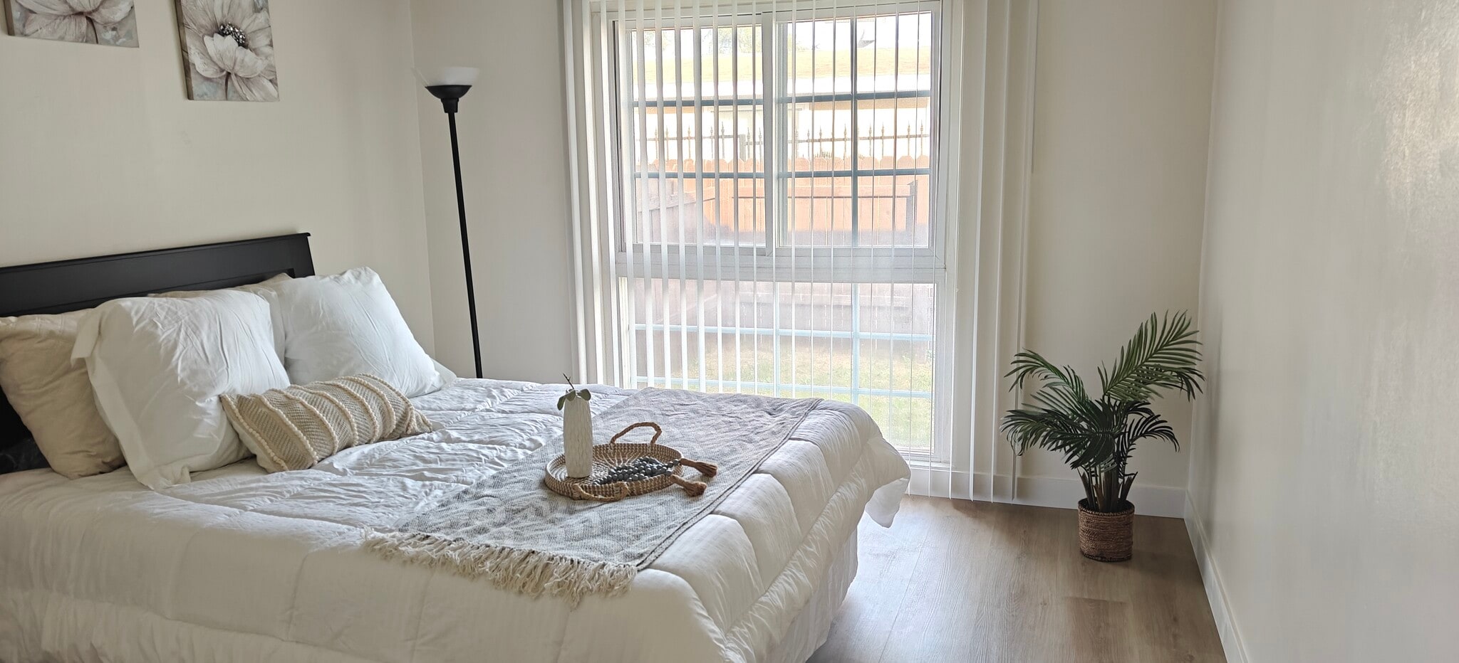 Building Photo - 2704 W Century Blvd