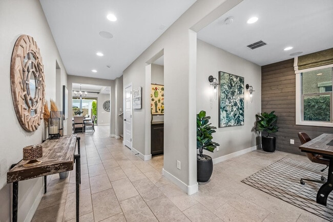 Building Photo - 14462 W Artemisa Ave