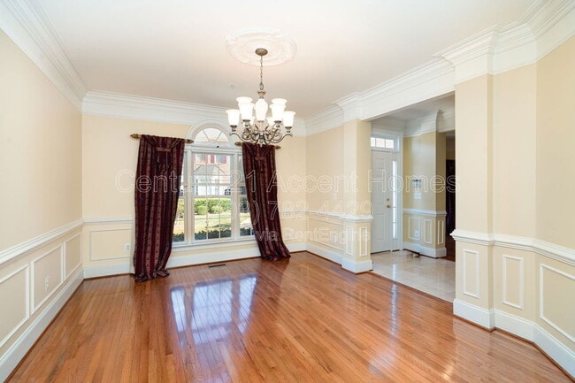 Building Photo - 8401 Tysons Trace Ct