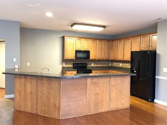 Building Photo - 1010 Tanyard Springs Dr