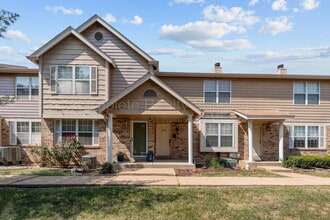 Building Photo - 254 Carmel Woods Dr