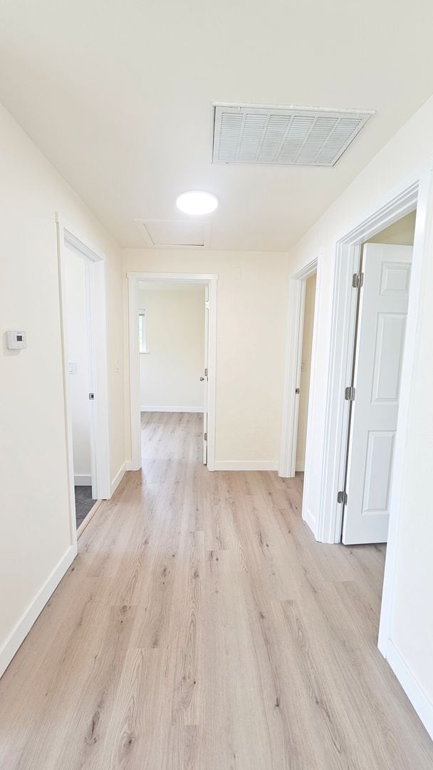 Building Photo - 3 Bed 1.25 Bath Single Family Home in Renton
