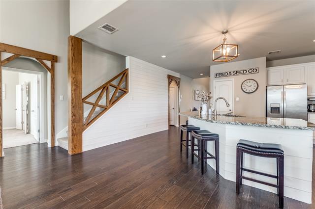 Building Photo - 5705 Bender Ridge Dr
