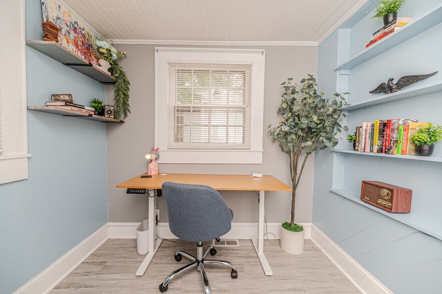 Building Photo - 510 Cape Fear Ave