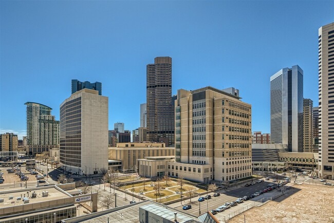 Building Photo - 2020 Arapahoe St