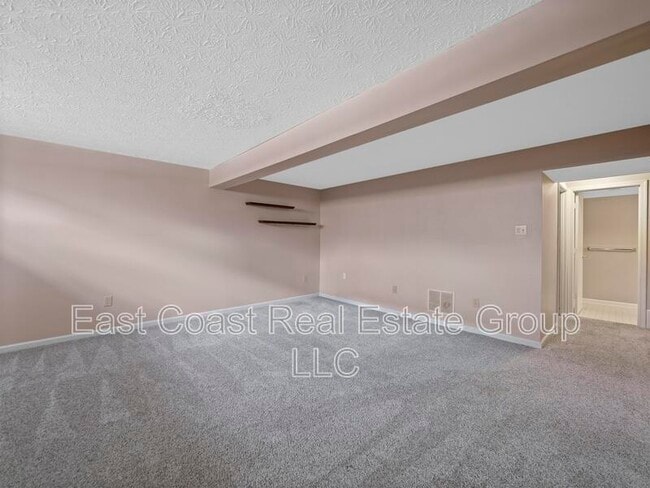 Building Photo - 6786 Wood Duck Ct