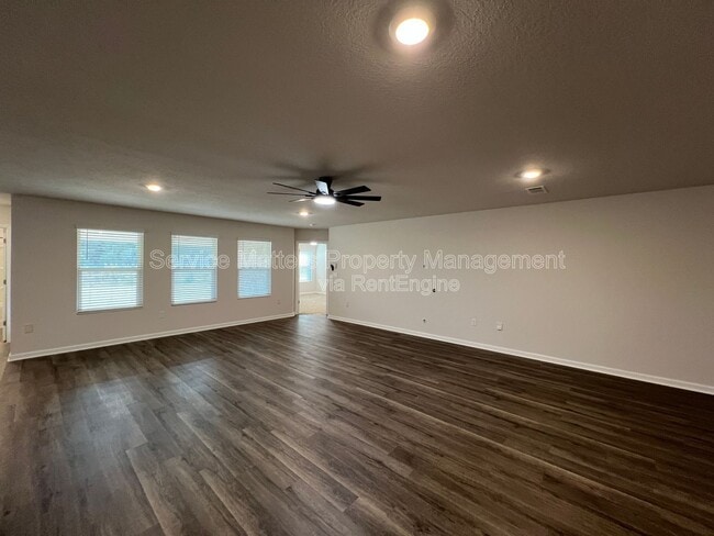 Building Photo - 8659 Tarsus Dr