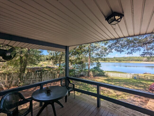 Building Photo - Lakefront Living on Little Lake Geneva – Main Home + Private In-Law Suite!