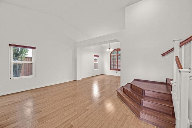 Building Photo - 1005 Mabel Josephine Ct