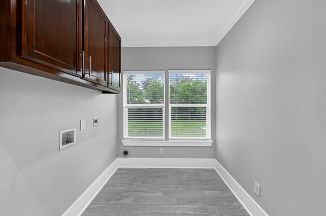 Building Photo - 12430 Pecan Ct