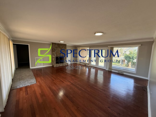 Building Photo - 828 Andy St