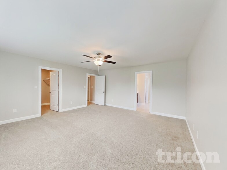 Building Photo - 335 Lasswade Ct