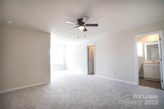 Building Photo - 1403 Caracara Ct