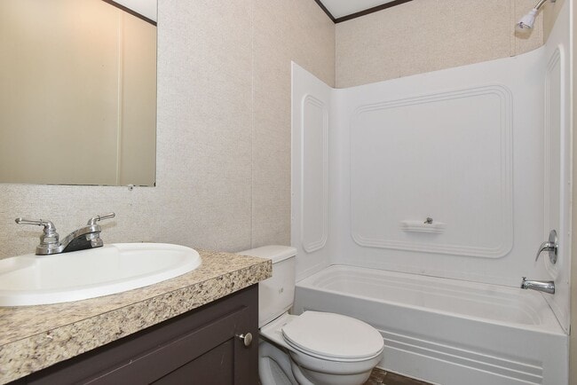 Building Photo - 550 Quail Run Cir