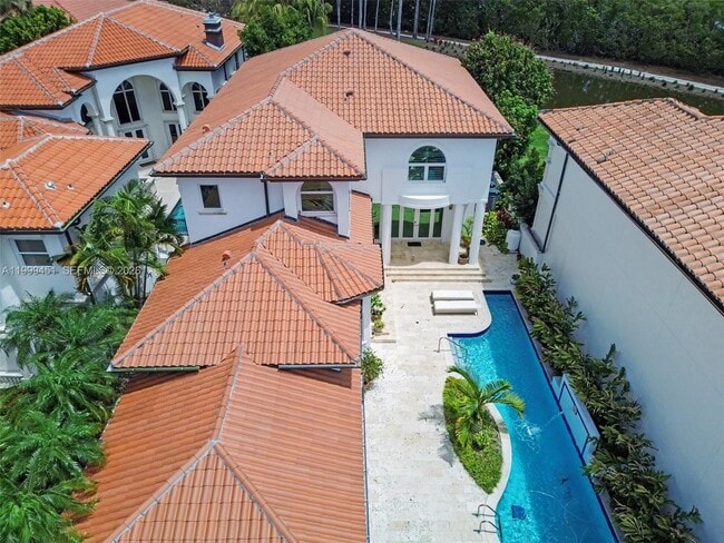 Building Photo - 13689 Deering Bay Dr