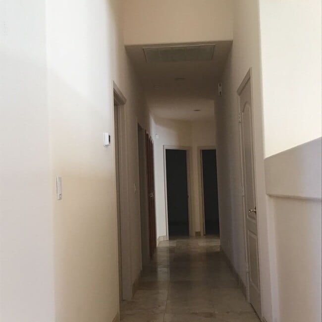Building Photo - 4 Bedroom 2 Bath Home in Yuba City