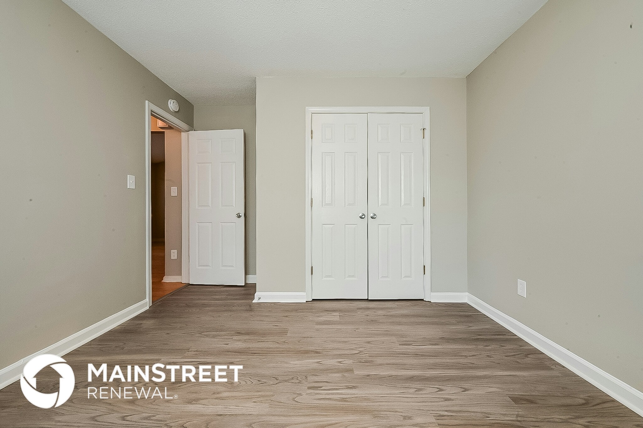 Building Photo - 1606 Elizabeth Ln