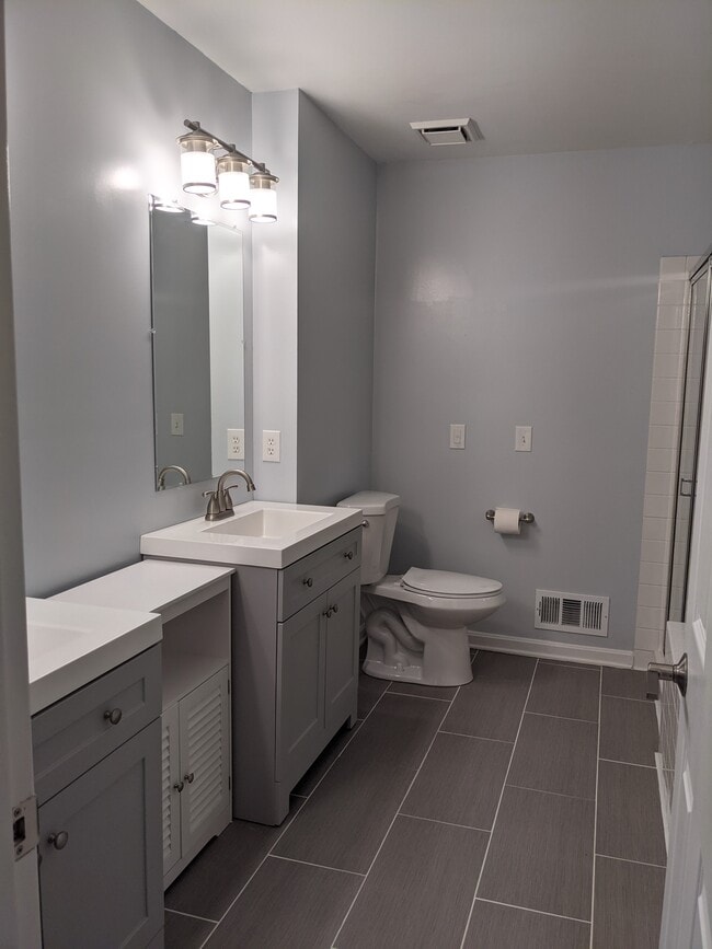 Building Photo - 11817 Limoux Pl